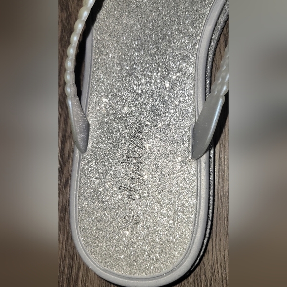 chatties  size 6 - Picture 4 of 5